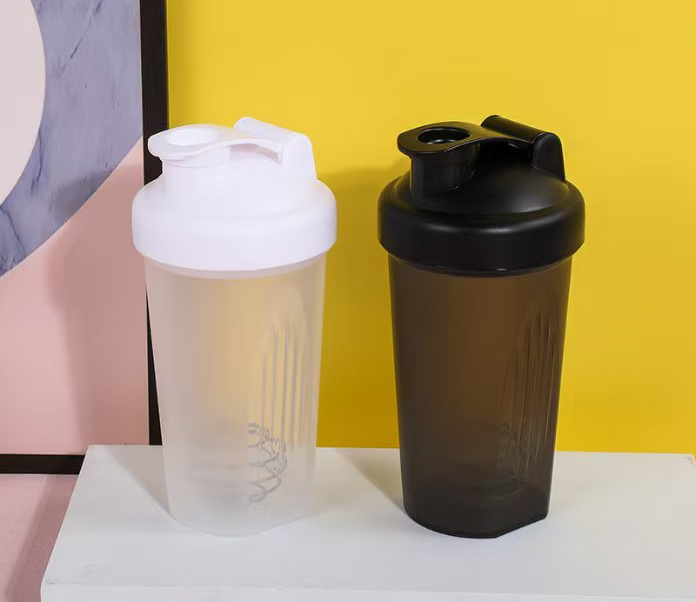 Why Does My Shaker Bottle Smell Like a Swamp? (And How to Fix It)
